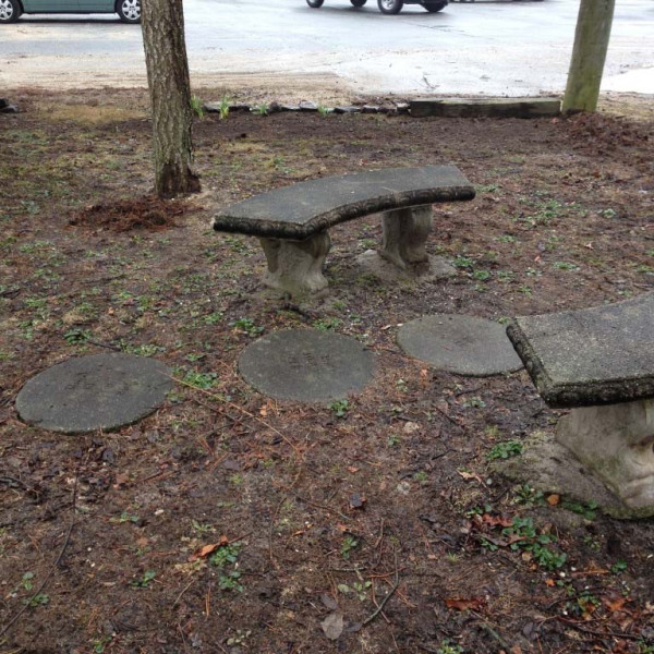 Memorail Garden14.jpg